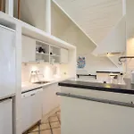 Stunning Home In Blavand With Sauna * Blavand