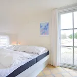Σπίτι διακοπών Beautiful Home In Blavand With Sauna *