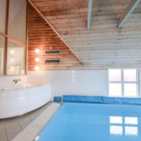 Prázdninový dům Stunning In With Sauna Blåvand